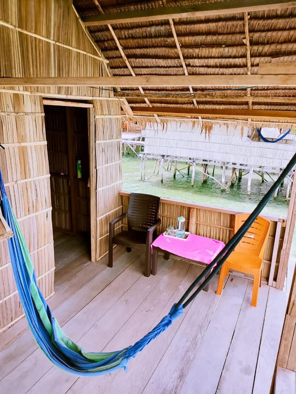 Nyanse Homestay - Raja Ampat Besir Extérieur photo